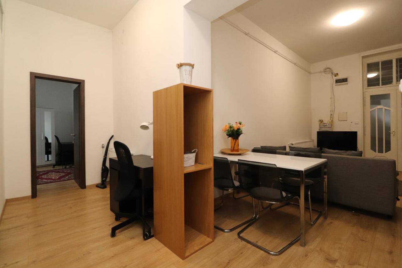 New Guest House B In Kiraly Street 106 부다페스트 외부 사진